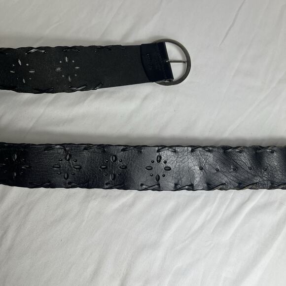 Unbranded Black Leather cut out floral detail Womens Belt Size M, made in India main image 4